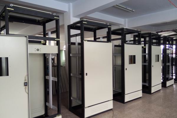 环县控制柜-3683厂家控制柜检修需要注意的